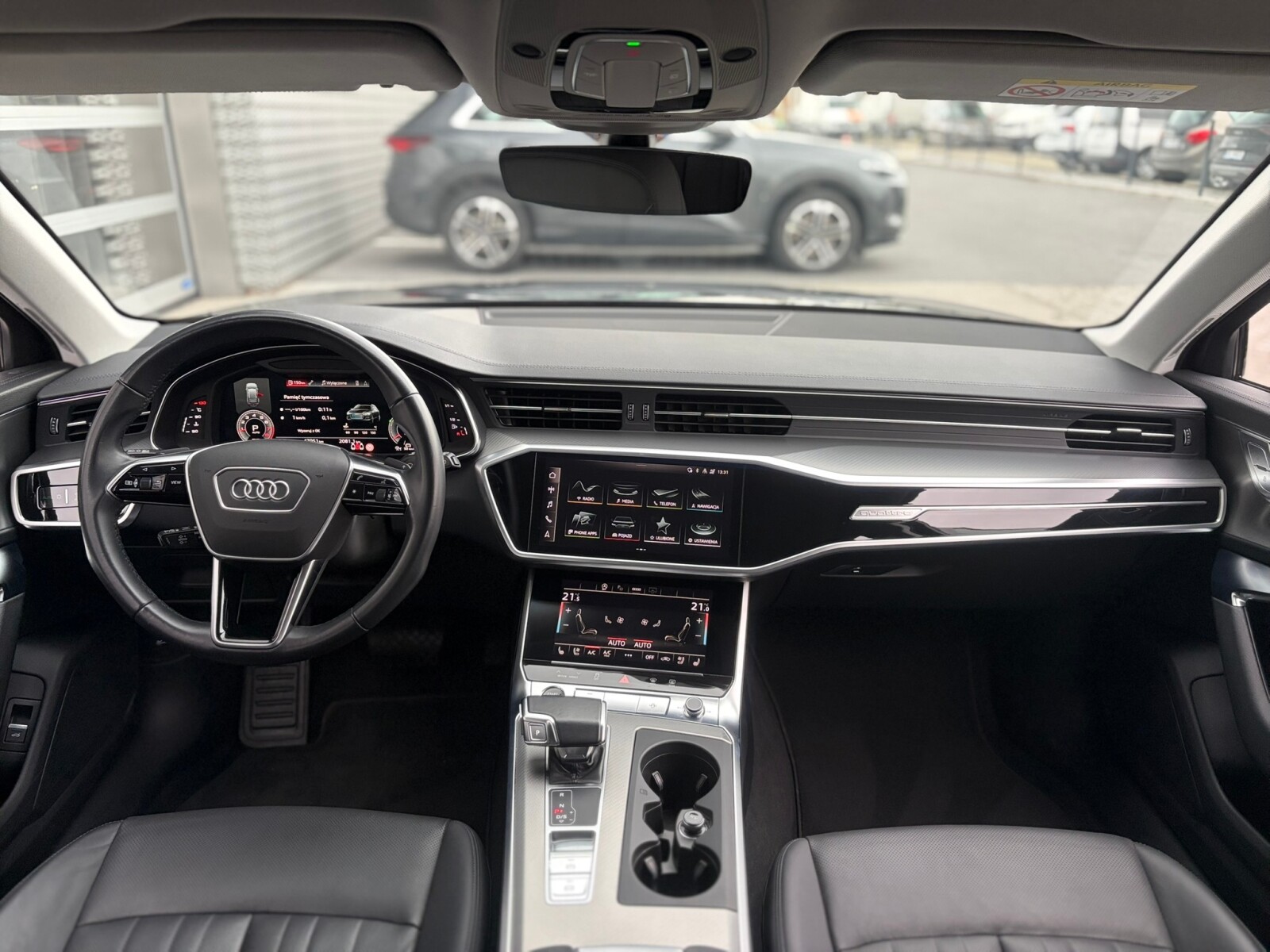 Audi A6 Avant - zdjęcie 17