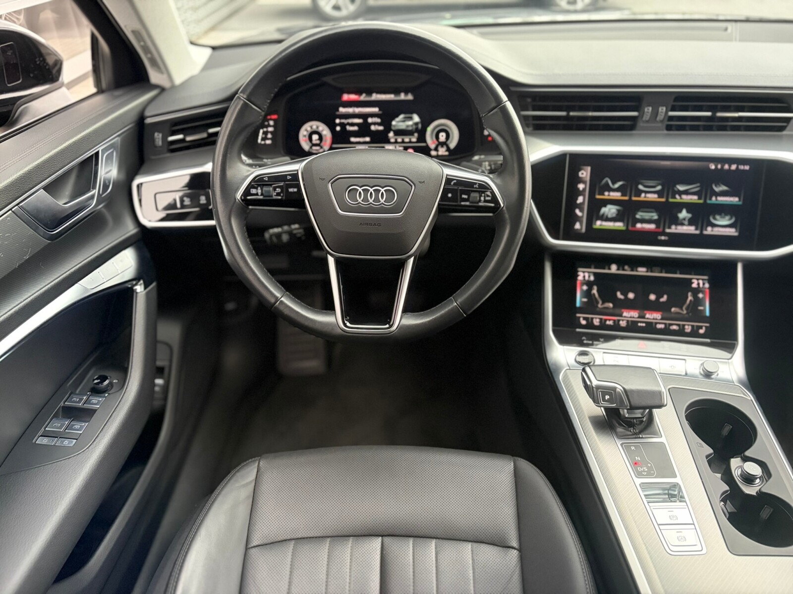 Audi A6 Avant - zdjęcie 20