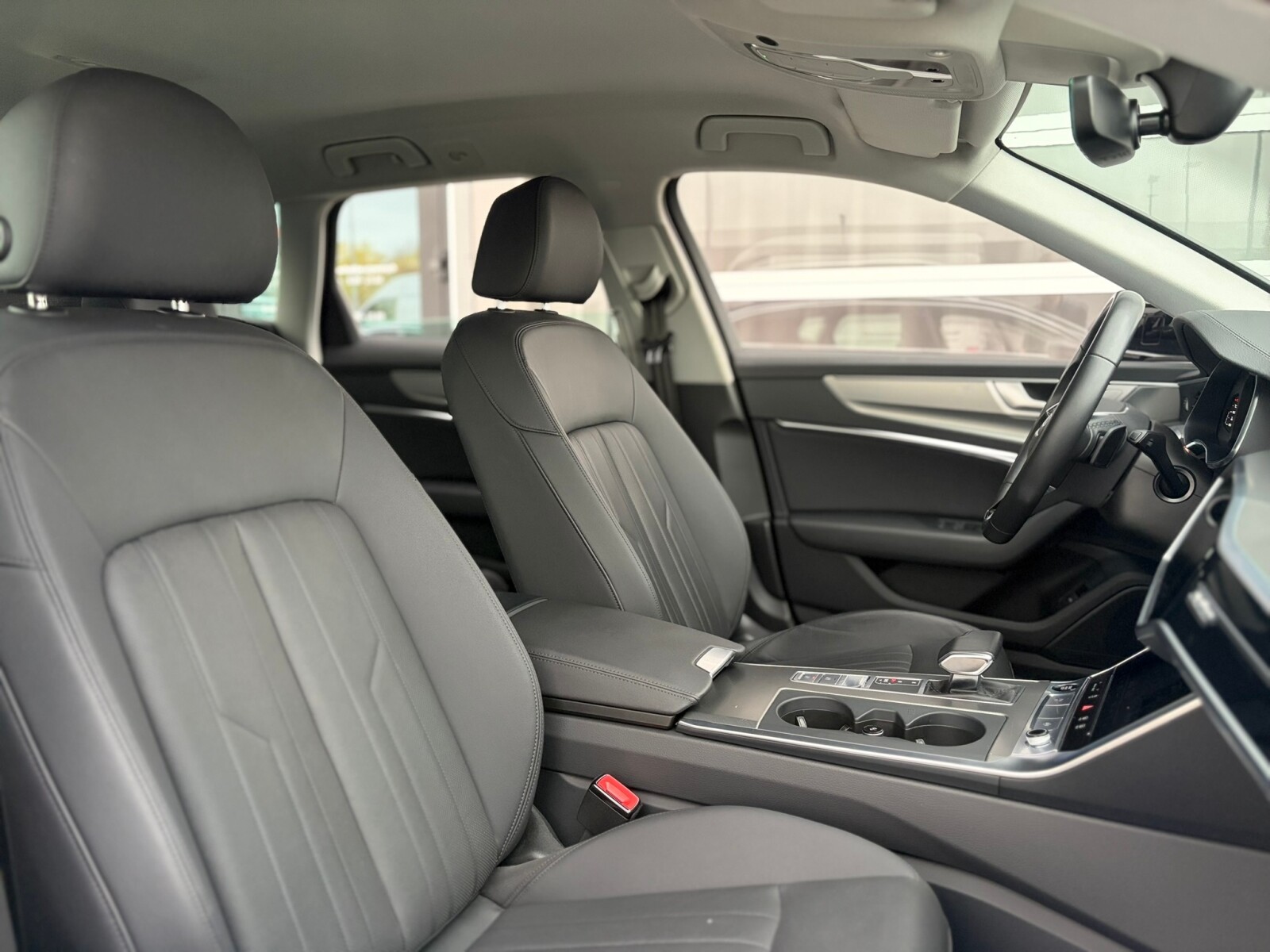 Audi A6 Avant - zdjęcie 15