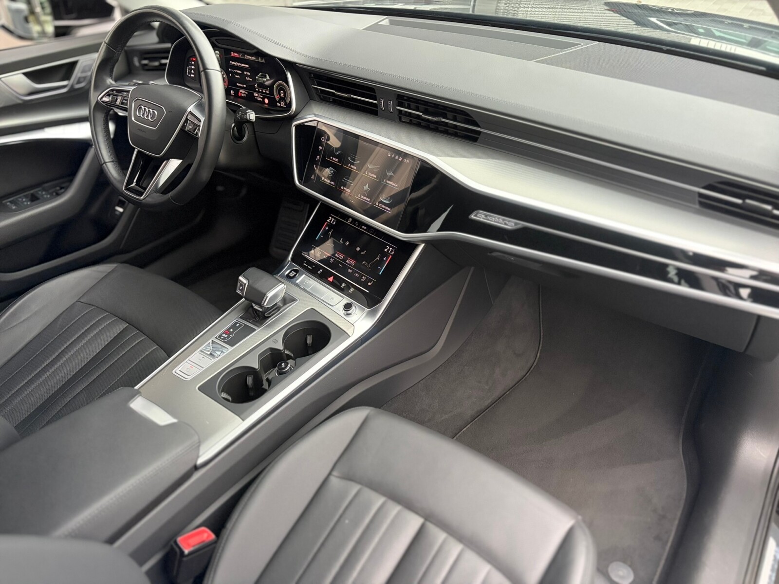 Audi A6 Avant - zdjęcie 14