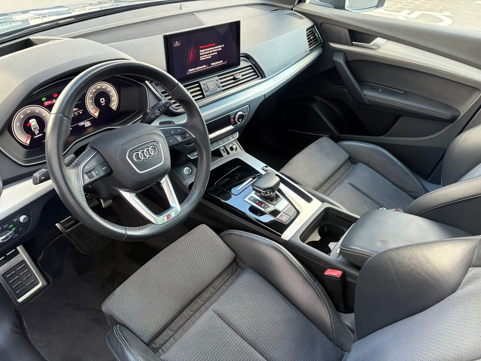 Audi Q5 Sportback - zdjęcie 13