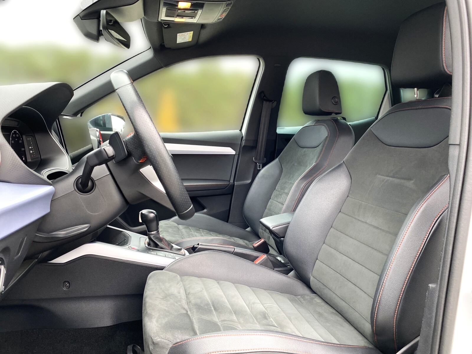 Seat Arona - zdjęcie 10