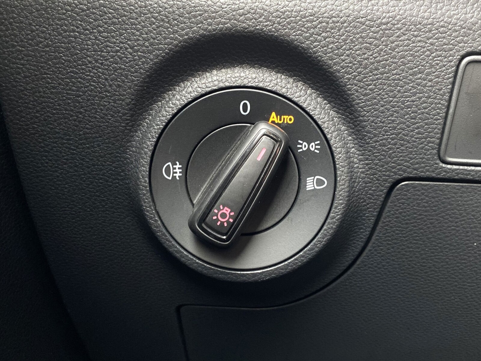 Seat Arona - zdjęcie 30