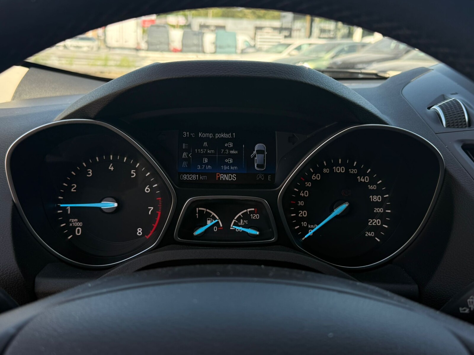 Ford Kuga - zdjęcie 13