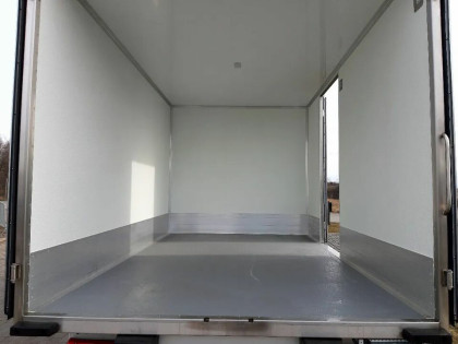 2.0TDI, 140 KM, IZOTERMA 6EP, Dostępność: IV Kwartał