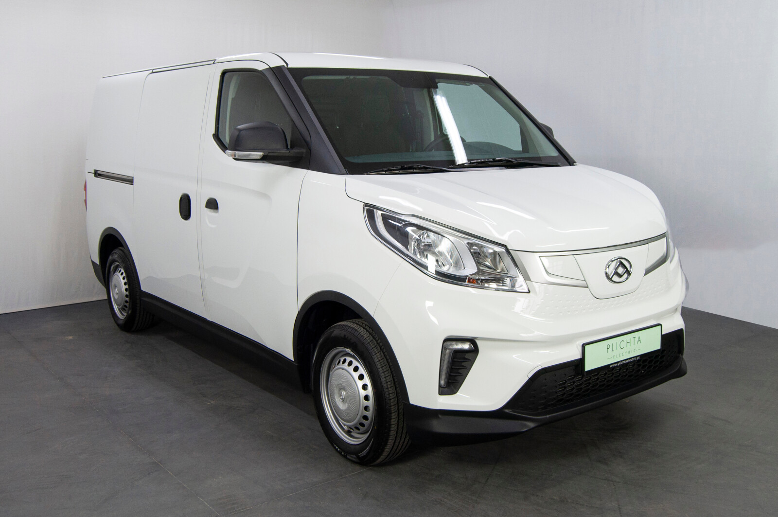 4,8m3 Zasięg 238km- 51,5kWh Dostępny Od Ręki