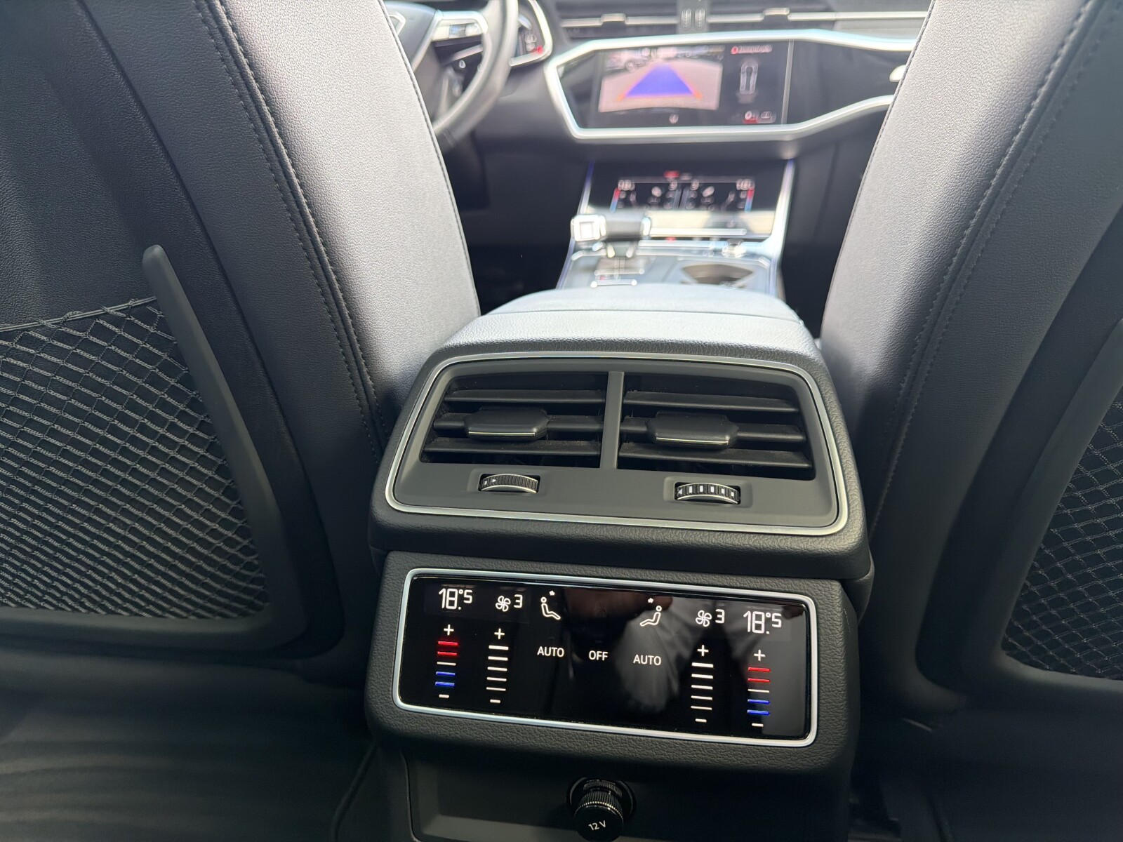 Audi A6 Limousine - zdjęcie 28