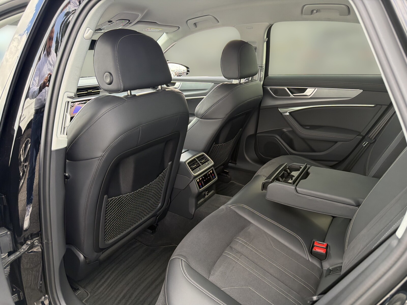 Audi A6 Limousine - zdjęcie 15