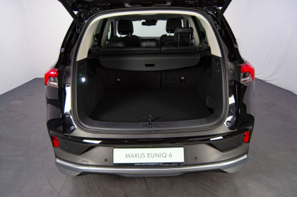 Maxus Euniq6