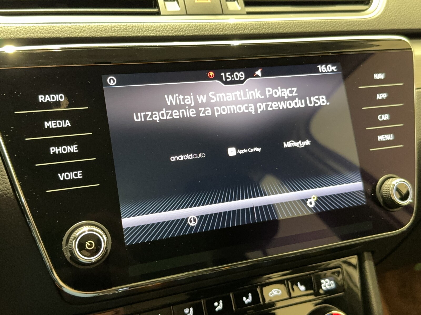 Škoda Superb - zdjęcie 36